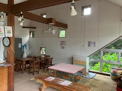 披露山公園レストハウス